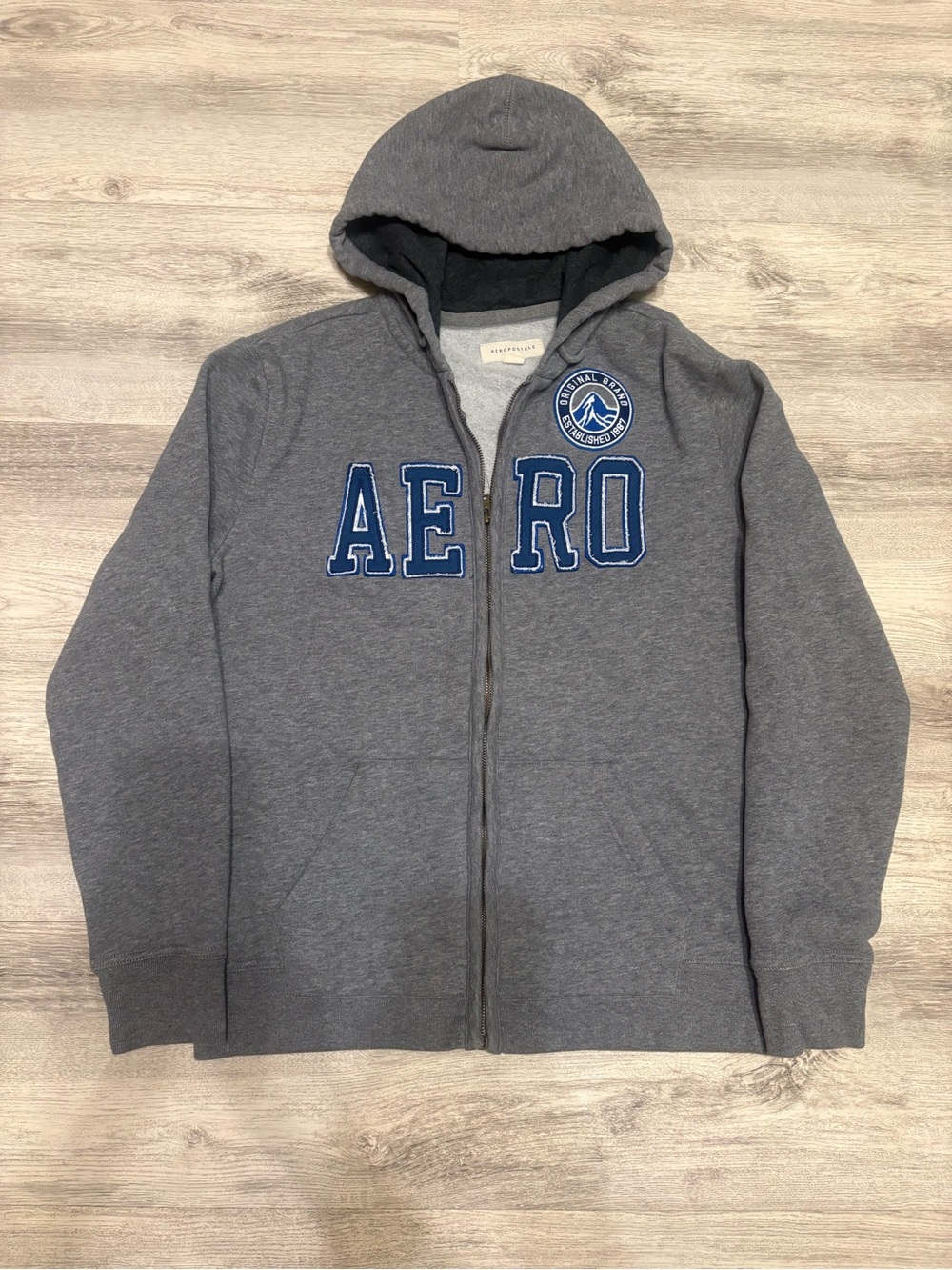Aeropostale Gray Pullover Sweatshirt with Branded Neck Label